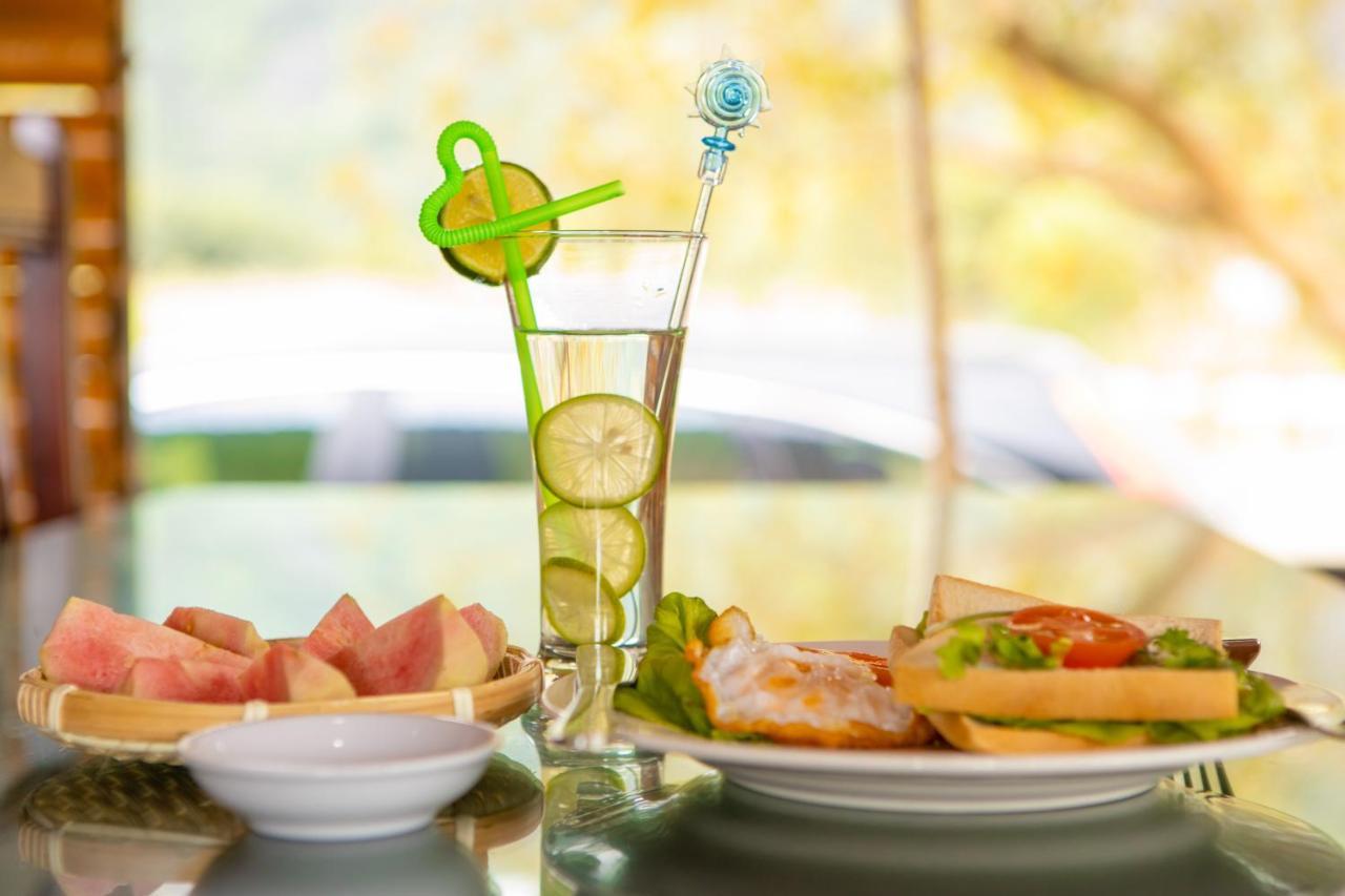 Lotus Field Homestay 닌빈 외부 사진