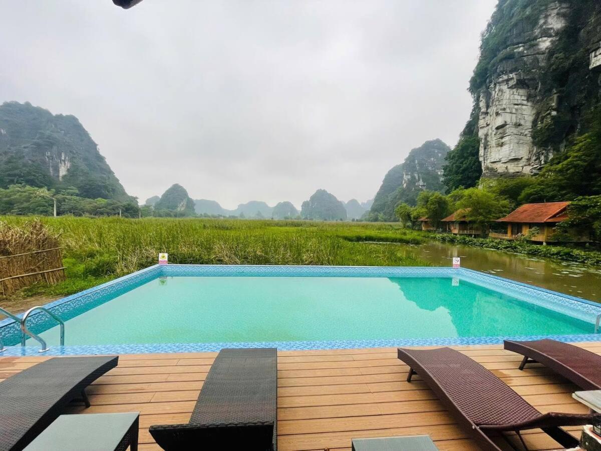 Lotus Field Homestay 닌빈 외부 사진